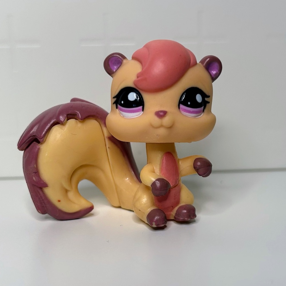 Littlest Pet Shop Authentic LPS #1601 Squirrel
